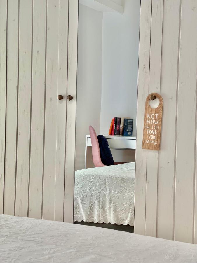 Retropolitan Living Patras Apartment Ngoại thất bức ảnh