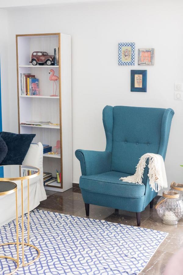 Retropolitan Living Patras Apartment Ngoại thất bức ảnh